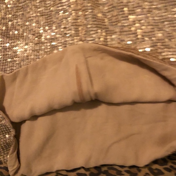 Anne Klein  small flowy gold sequin lined camisole/tank double V-neck zip back - Picture 7 of 14